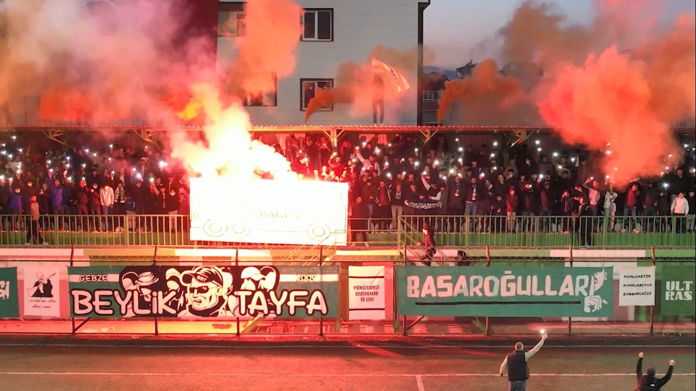 1. Küme ekibi Beylikbağıspor, ligin bitimine 3 hafta kala şampiyonluğu garantileyerek adını Amatör Süper Lig’e yazdırdı. Taraftarların ...