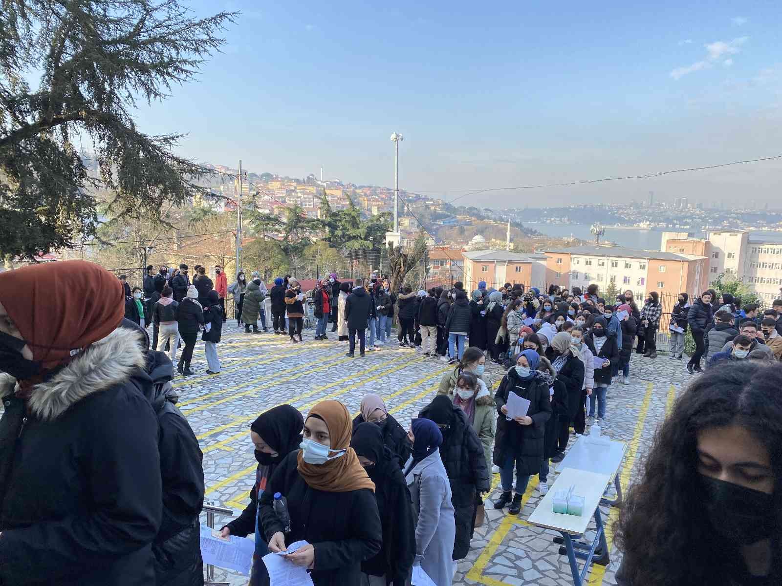 BEYSEM Otağtepe YKS ve LGS hazırlık kursları merkezi olarak sınavlara hazırlanan öğrenciler için simülasyon deneme sınavı gerçekleştirdi. ÖSYM ...