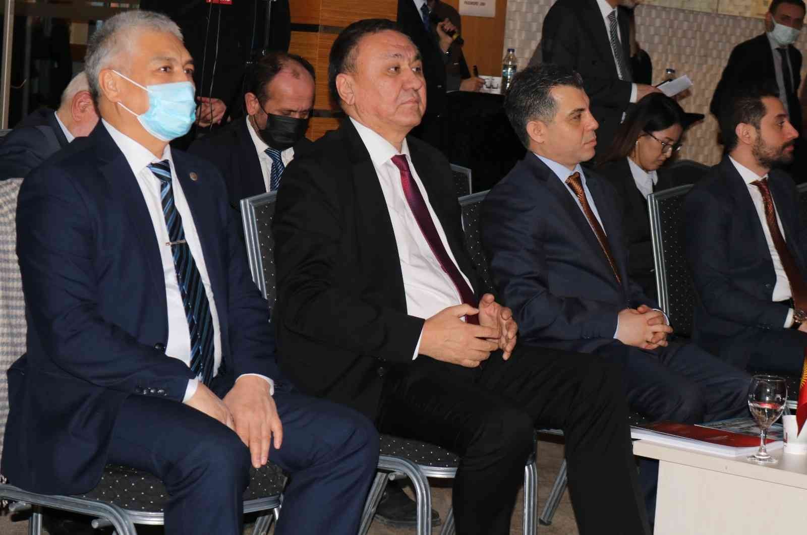 SANKON ve Kırgız Cumhuriyeti Ankara Büyükelçiliği işbirliği ile düzenlenen ‘Türkiye Kırgızistan İş Formu Konferansı’ yoğun katılımla gerçekleşti ...