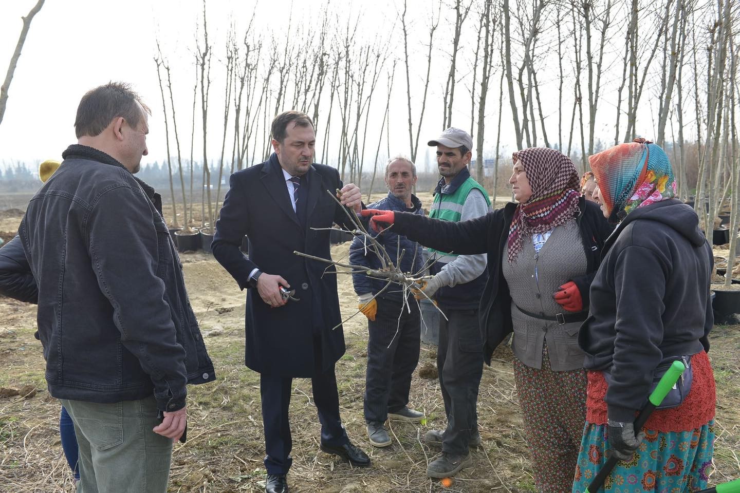 Süleymanpaşa Belediye Başkanı Cüneyt Yüksel, Süleymanpaşa Belediyesi Fen İşleri Müdürlüğü Park ve Bahçeler Birimi bünyesinde oluşturulan Belediye ...