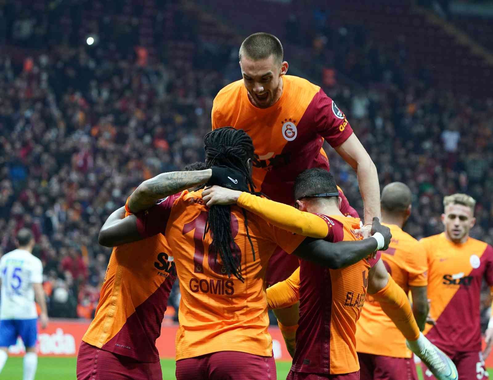 Galatasaray, Spor Toto Süper Lig’de geçtiğimiz hafta deplasmanda karşılaştığı Göztepe’yi mağlup ettikten sonra sahasında da Çaykur Rizespor’u ...