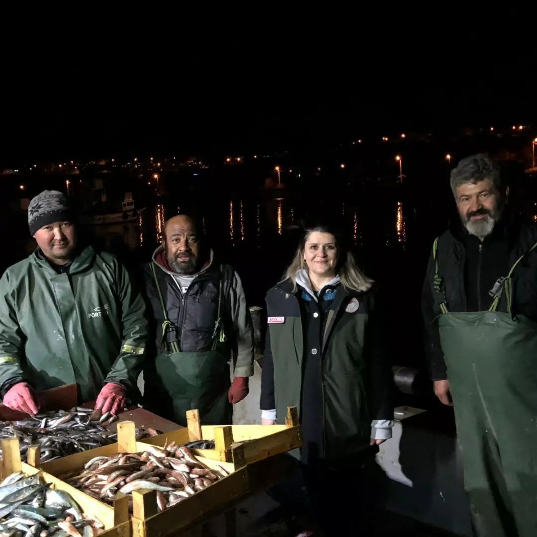 Kırklareli İl Tarım ve Orman Müdürlüğünce Vize ilçesine bağlı Kıyıköy beldesinde balıkçılar denetlendi. Kırklareli İl Tarım ve Orman Müdürlüğü ...