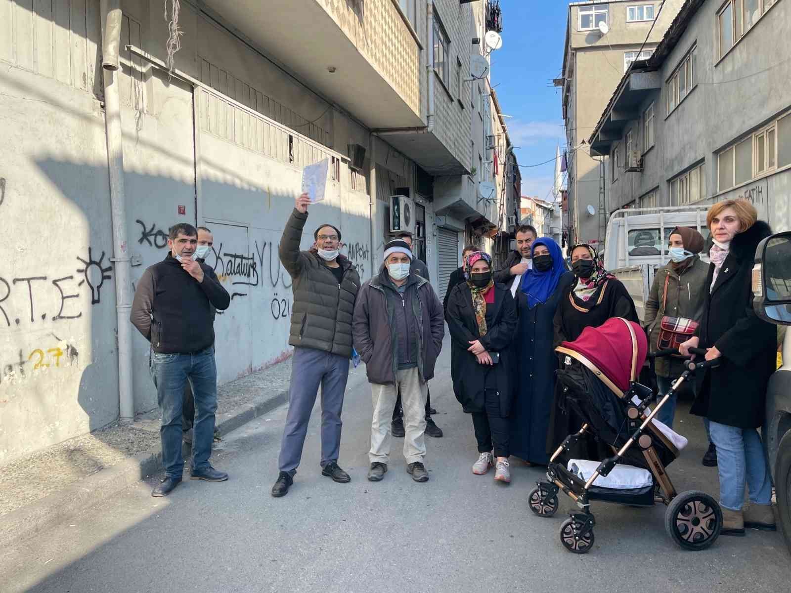 Sarıyer Huzur Mahallesi sakinleri yaklaşık 1 yıl önce stüdyoya çevrilen daireden gece gündüz demeden gelen gürültüye isyan etti. Stüdyoya ...