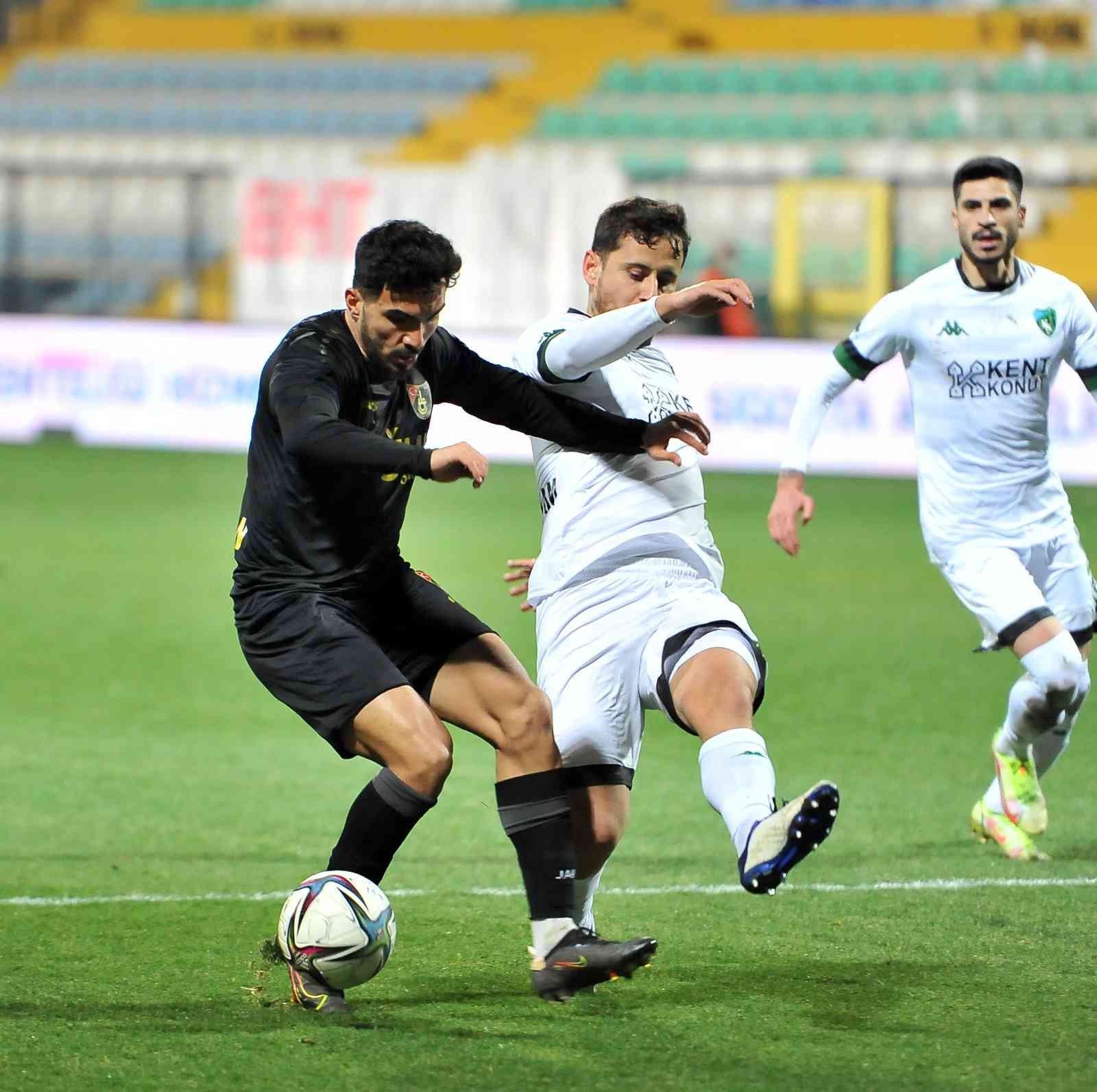 Spor Toto 1. Lig’in 27. haftasında İstanbulspor, sahasında karşılaştığı Kocaelispor ile 1-1 berabere kaldı. Maçtan dakikalar 42. dakikada ...