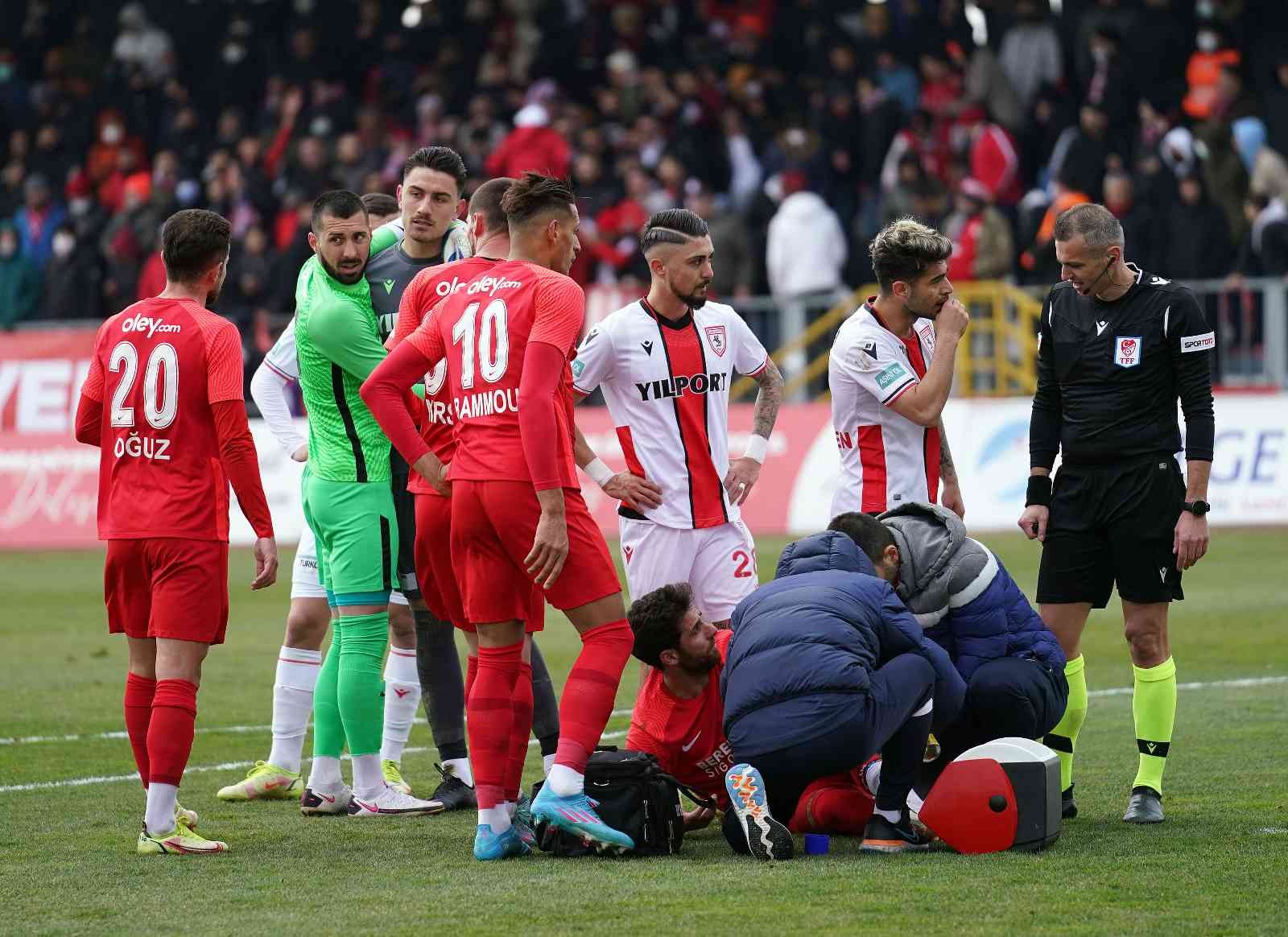 Spor Toto 1. Lig’in 27. haftasında Ümraniyespor, sahasında Samsunspor ile karşılaştı. İstanbul ekibi sahadan 3-1 galip ayrıldı. Maçtan dakikalar ...