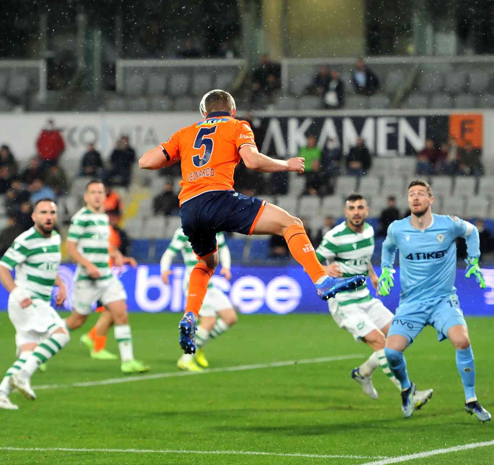 Başakşehir, 21. hafta erteleme mücadelesinde İH Konyaspor’u konuk etti. Ev sahibi ekip, ilk yarısını 1-0 geride kapattığı mücadeleden 2-1’lik ...