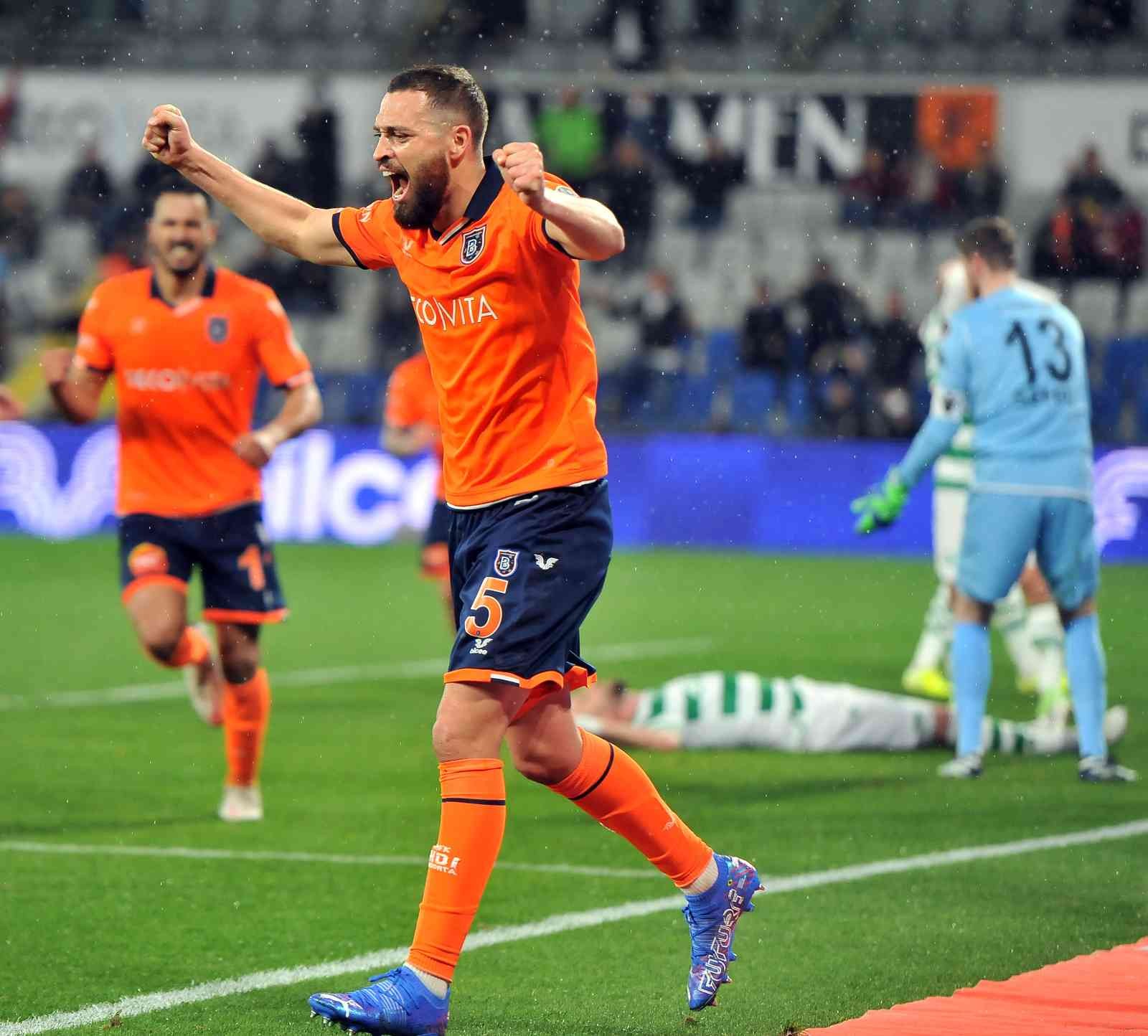 Başakşehir, 21. hafta erteleme mücadelesinde İH Konyaspor’u konuk etti. Ev sahibi ekip, ilk yarısını 1-0 geride kapattığı mücadeleden 2-1’lik ...