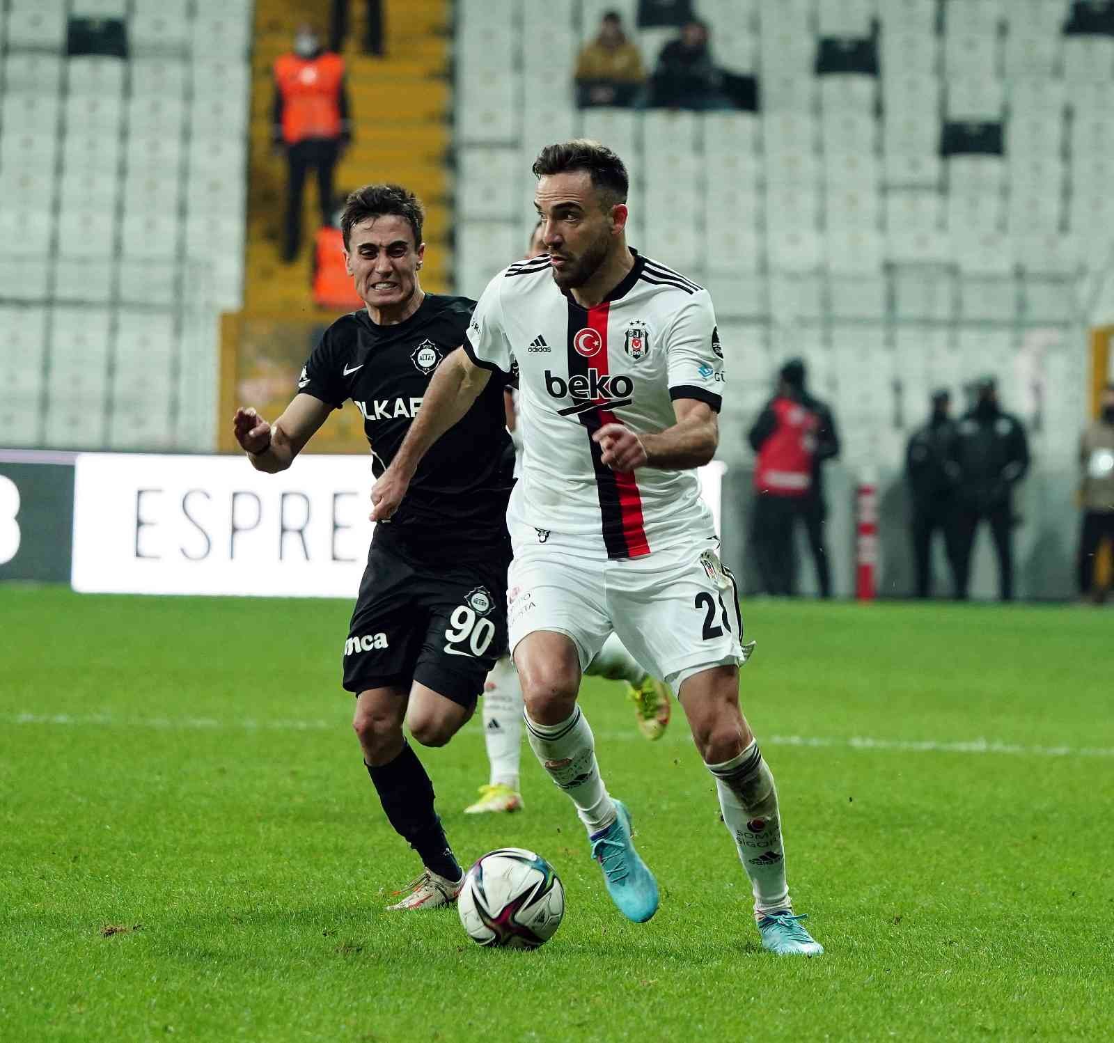 Spor Toto Süper Lig’in 26. haftasında Beşiktaş, Altay’ı ağırladı. Müsabaka siyah-beyazlı ekibin 1-0’lık üstünlüğüyle sona erdi. Maçtan ...