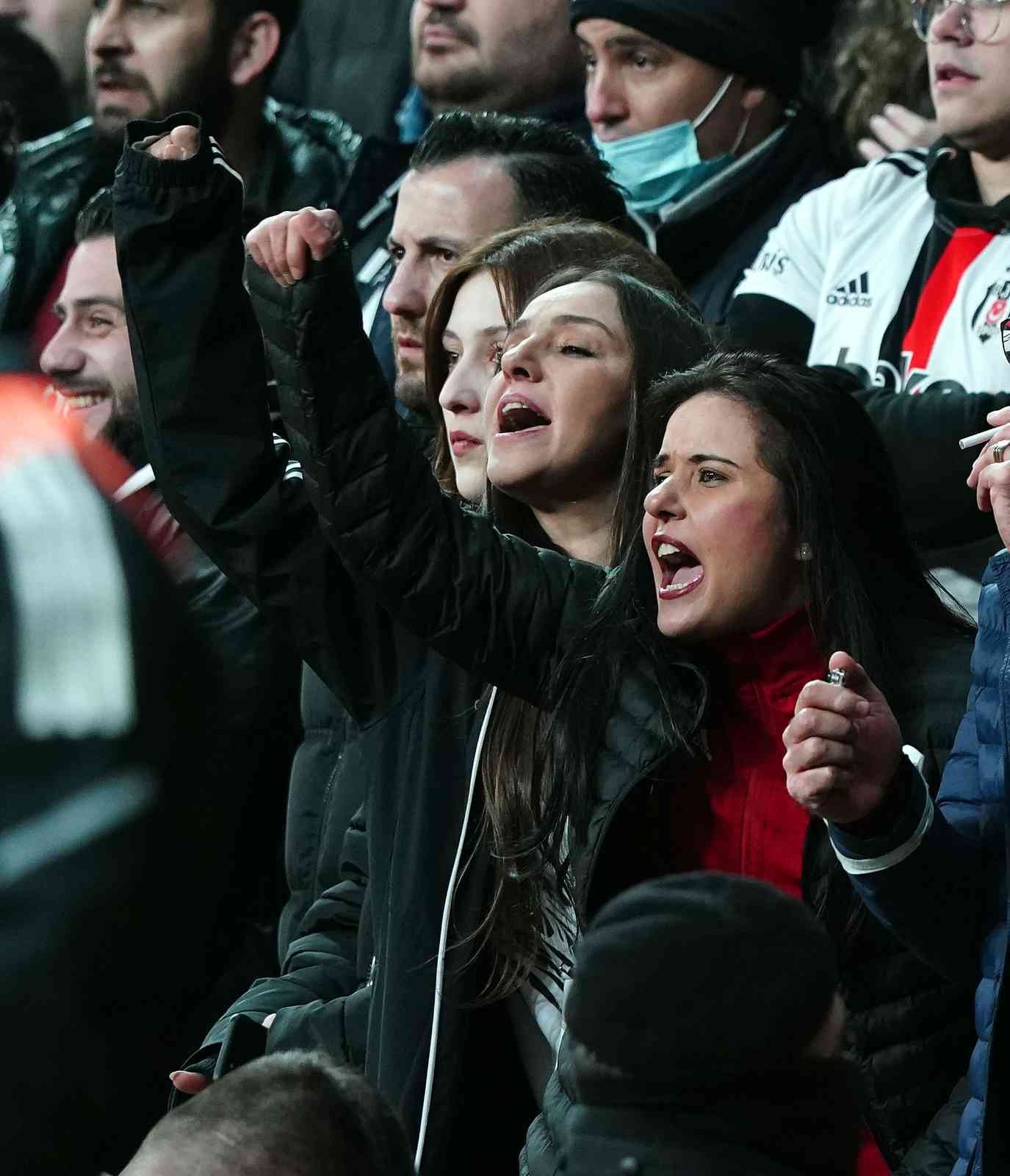 Spor Toto Süper Lig’in 26. haftasında Beşiktaş, Altay’ı ağırladı. Müsabaka siyah-beyazlı ekibin 1-0’lık üstünlüğüyle sona erdi. Maçtan ...