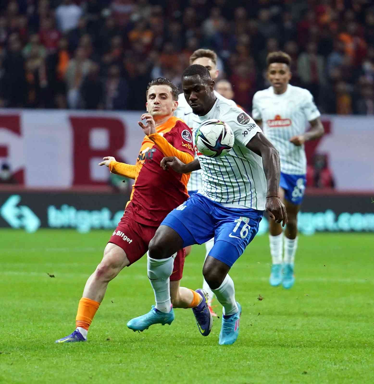 Spor Toto Süper Lig’in 27. haftasında Galatasaray, Çaykur Rizespor’u ağırlıyor. Müsabakanın ilk yarısı 1-1’lik eşitlikle sona erdi. Maçtan ...