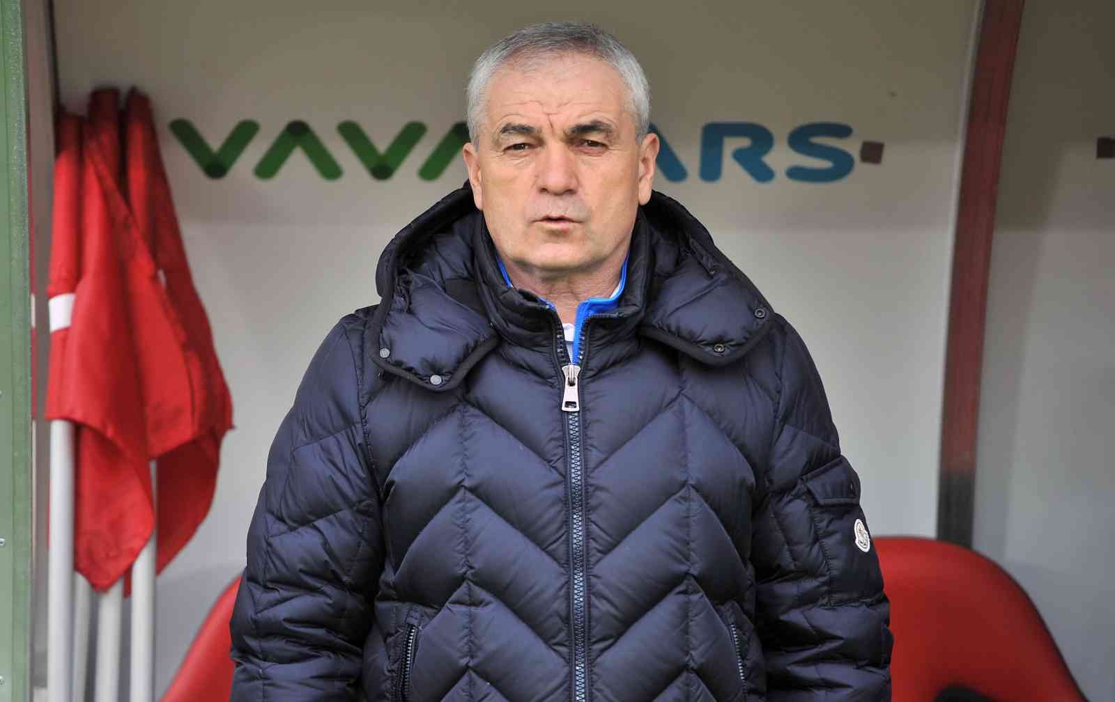 Spor Toto Süper Lig’in 26. haftasında Karagümrük, Sivasspor’u konuk ediyor. Mücadelenin 25 dakikası golsüz eşitlikle geçildi. Kaynak: İHA