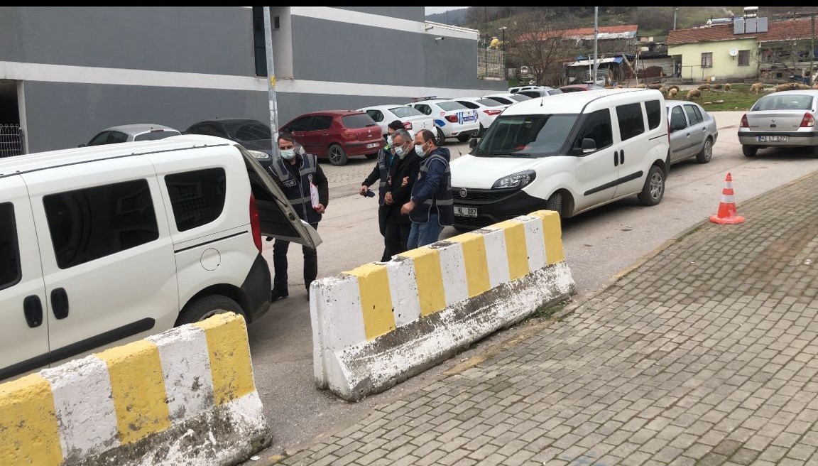 Kocaeli’de süpermarkette tabanca ile ateş ederek Belfun Doğramacı’nın ölümüne, eşinin ise yaralanmasına sebep olan şüpheli Mustafa Şişek ...