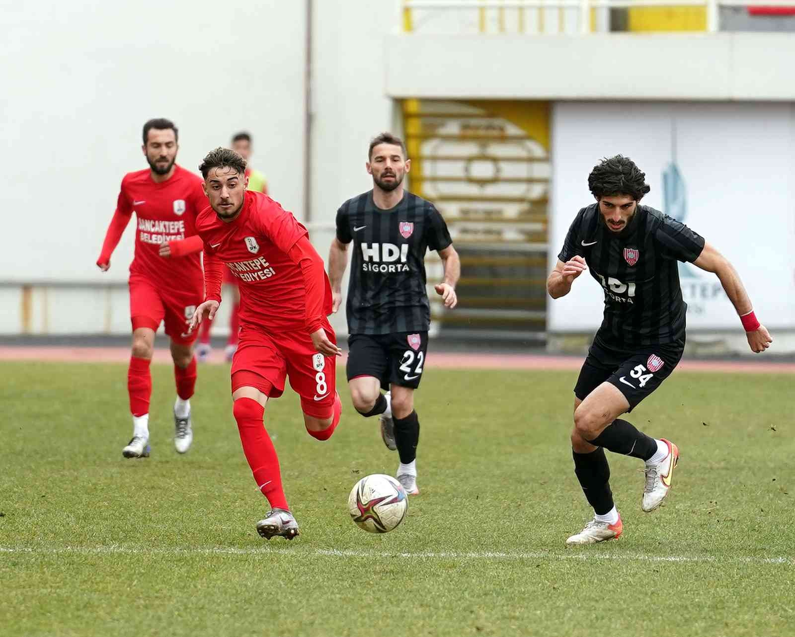 TFF 3. Lig 1. Grup 24. hafta mücadelesinde Sancaktepe Futbol Kulübü, sahasında karşılaştığı Nevşehir Belediyespor’a 2-1 yenildi. Stat: 15 Temmuz ...