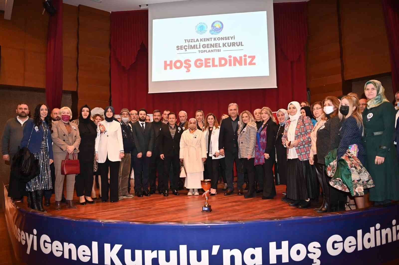 Tuzla Belediyesi Kent Konseyi’nin Genel Kurulu Tuzla Belediyesi Nikah Sarayı ve Kültür Merkezi’nde gerçekleştirildi. Genel Kurul’a katılan ...