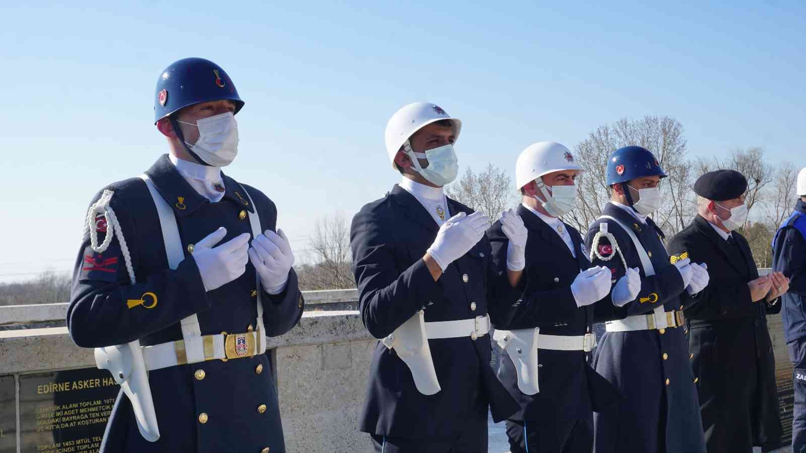 Edirne’de 18 Mart Çanakkale Zaferi ve Şehitleri Anma Günü’nde düzenlenen törende şehitler anıldı. Çanakkale Deniz Zaferi nedeniyle yurdun her ...