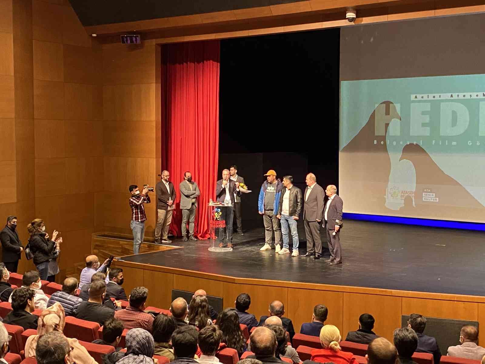 Ataşehir’den izler taşıyan farklı konu ve içeriklere sahip filmlerden ilki olan “Hedef” filminin galası Ataşehir Belediyesi Mustafa Saffet Kültür ...