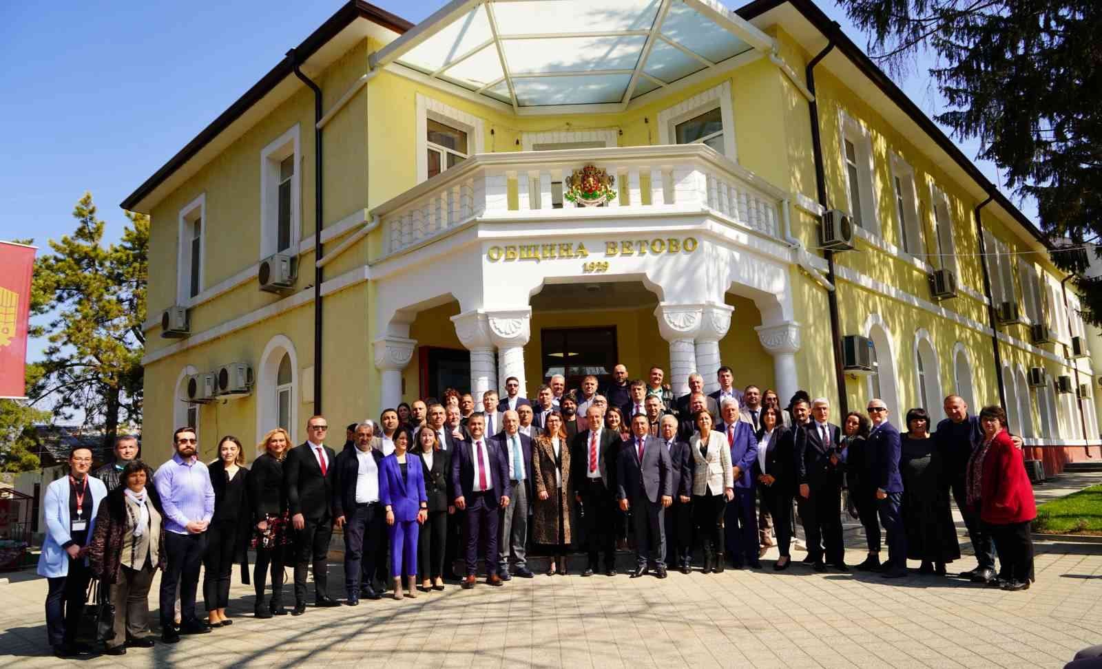 Avcılar Belediyesi ve Bulgaristan’ın Ruse (Rusçuk) iline bağlı Vetovo Belediyesi arasında kardeş belediye protokolü imzalandı. Bir asırlık ...