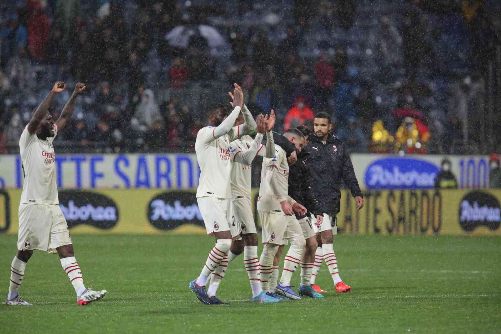 Avrupa’nın 5 büyük liginde heyecan devam ediyor. Real Madrid, Paris Saint Germain ve Bayern Münih liglerinde liderliklerini korurken, Premier Lig ...