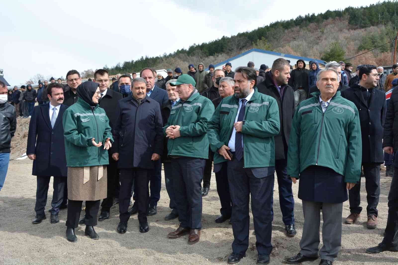 Balıkesir’de yapımı Devlet Su İşleri tarafından tamamlanan tesislerin açılışı Cumhurbaşkanı Yardımcısı Fuat Oktay’ın da canlı yayınla katıldığı ...