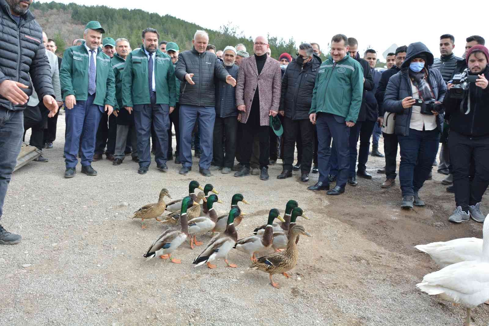 Balıkesir’de yapımı Devlet Su İşleri tarafından tamamlanan tesislerin açılışı Cumhurbaşkanı Yardımcısı Fuat Oktay’ın da canlı yayınla katıldığı ...