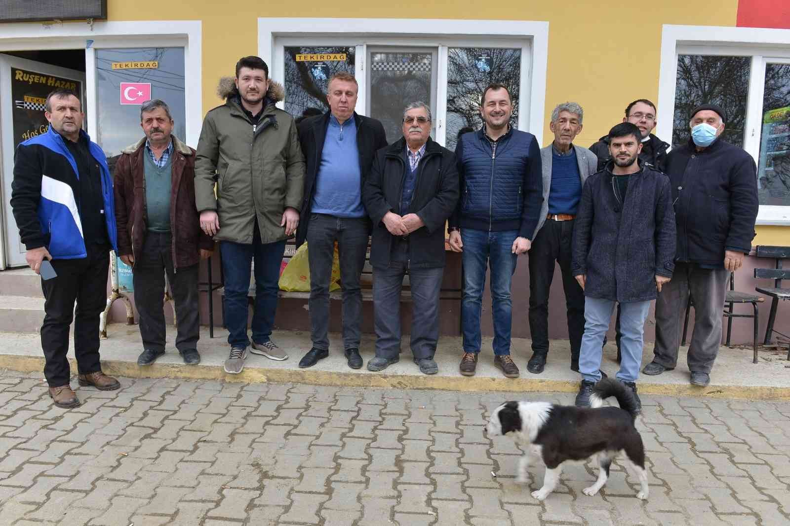 Süleymanpaşa Belediye Başkanı Cüneyt Yüksel, Dağ Yenicesi ve Semetli Mahallesi’nde vatandaşlarla buluştu. Süleymanpaşa Belediye Başkan Yardımcısı ...