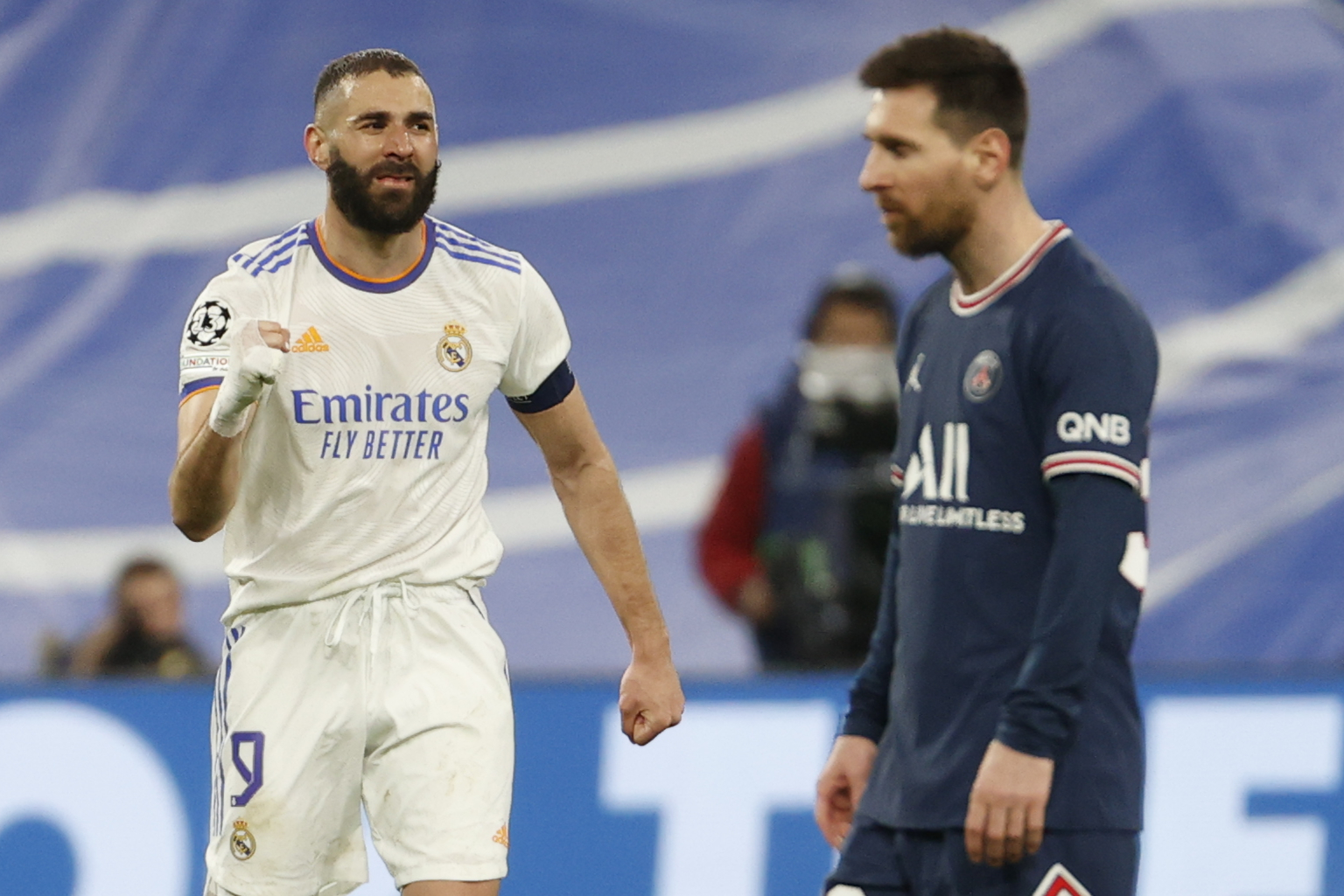 UEFA Şampiyonlar Ligi Son 16 Turu rövanşında Real Madrid, Karim Benzema’nın hat-trick yaptığı maçta Paris Saint-Germain’i 3-1 mağlup ederek ...