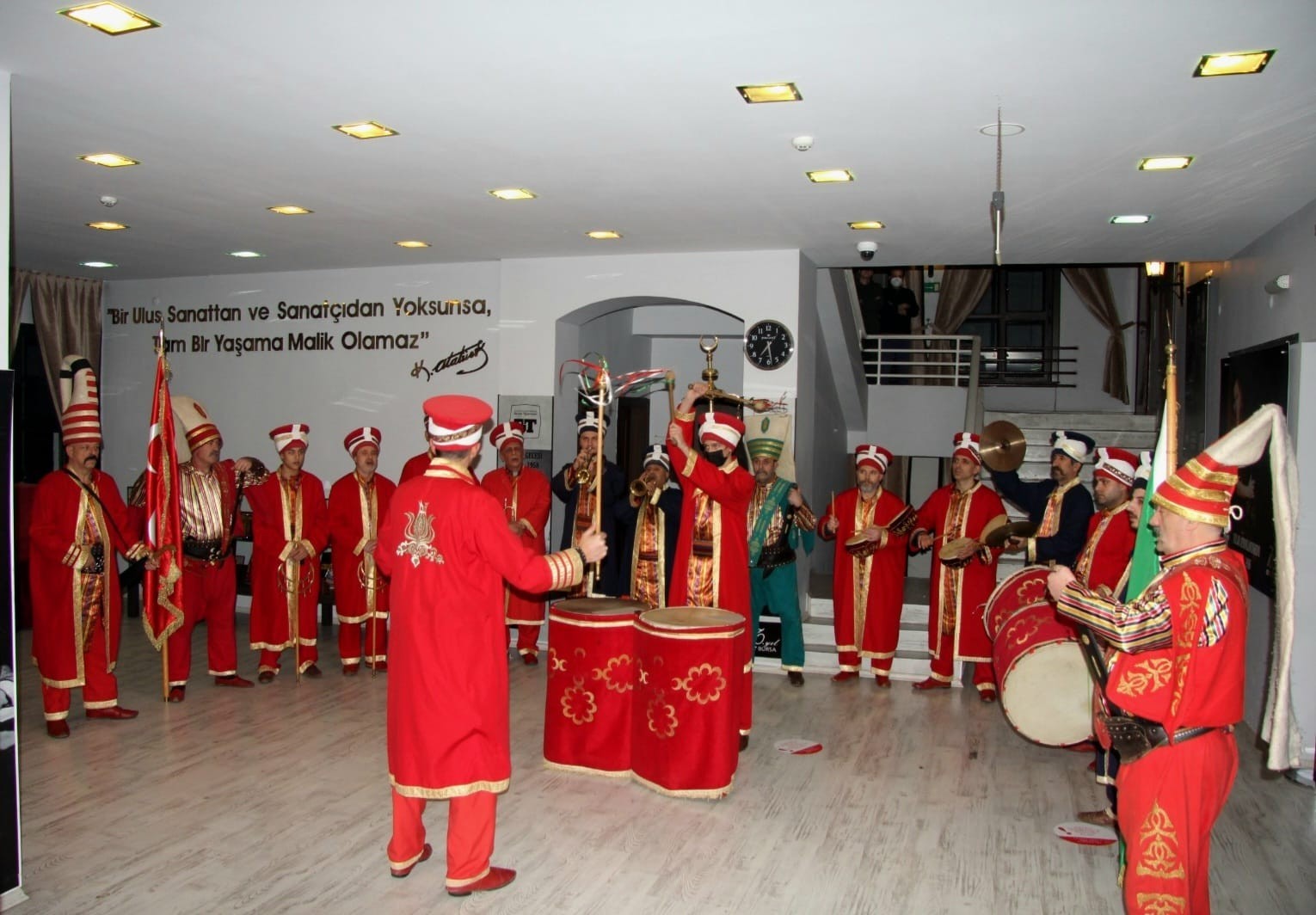 Devlet Tiyatroları Genel Müdürlüğü tarafından bu sene 9’uncusu gerçekleştirilen ‘Bursa Uluslararası Balkan Ülkeleri Tiyatro Festivali’, Uludağ ...