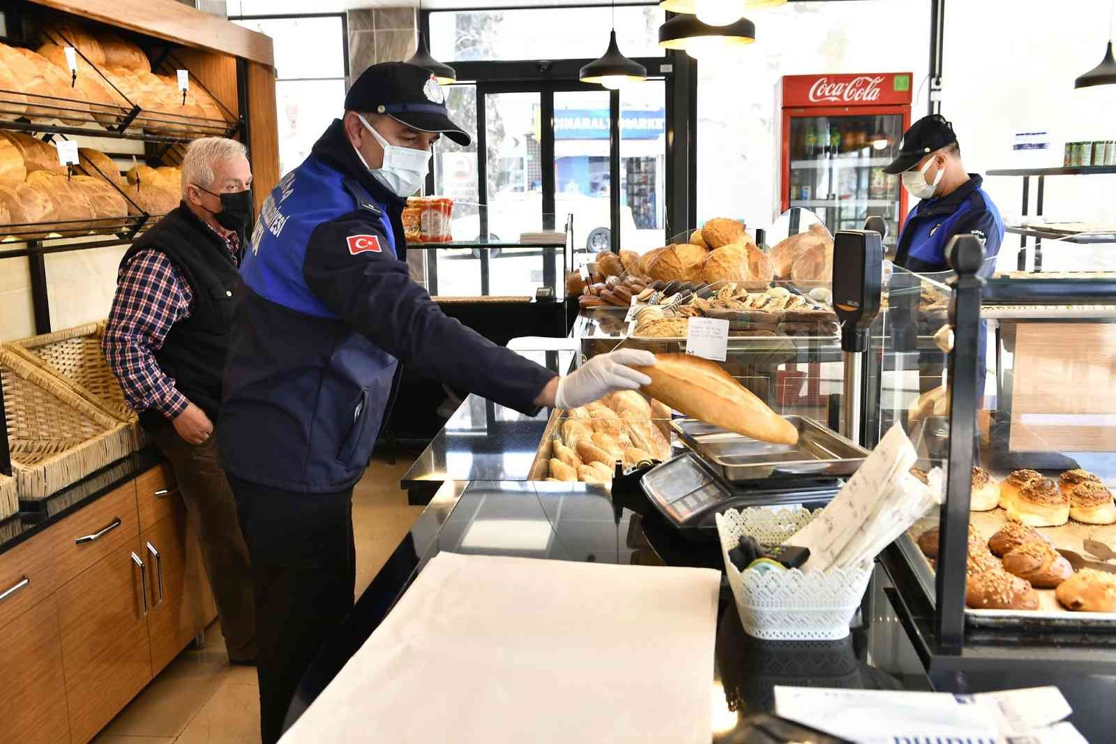 Bursa’da zabıta ekipleri, Ramazan ayı öncesinde ilçe genelinde fırın, pastane ve unlu mamul imalathanelerine yönelik denetimlerini sıklaştırdı ...