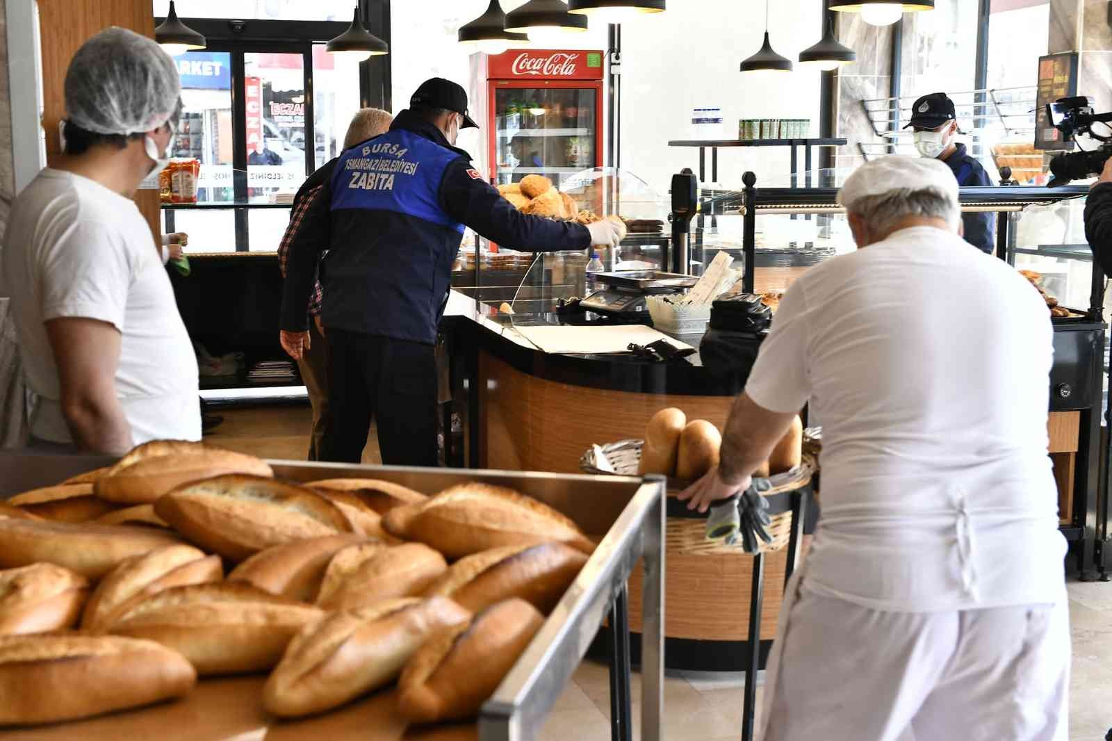 Bursa’da zabıta ekipleri, Ramazan ayı öncesinde ilçe genelinde fırın, pastane ve unlu mamul imalathanelerine yönelik denetimlerini sıklaştırdı ...