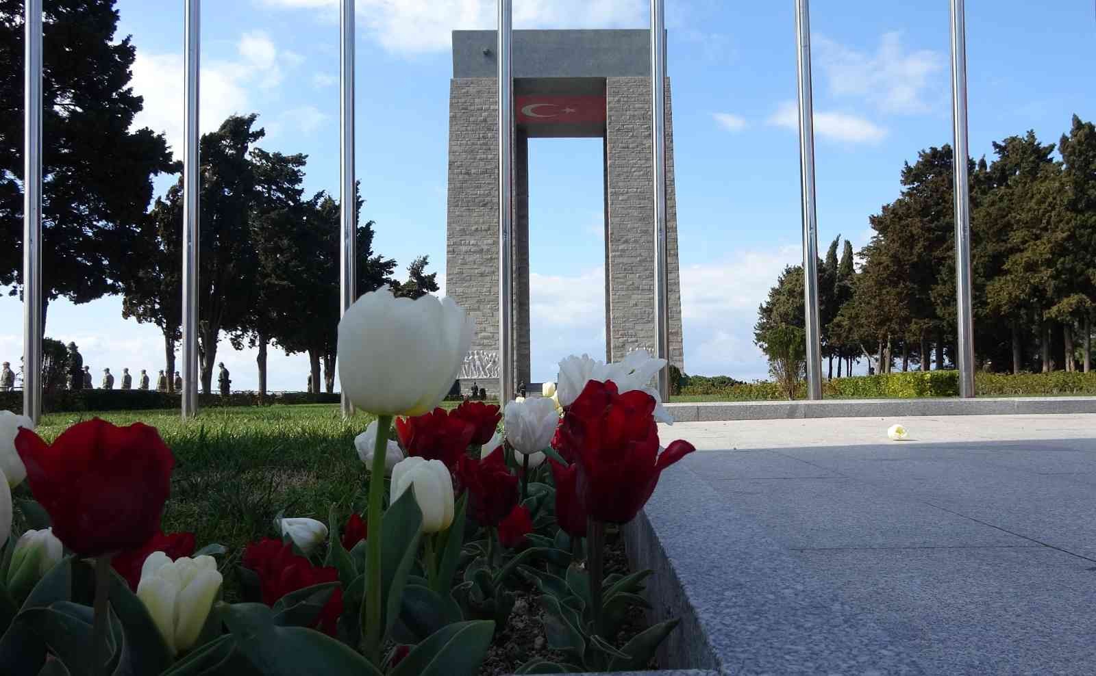 18 Mart Şehitleri Anma Günü ve Çanakkale Deniz Zaferi’nin 107’nci yıl dönümü kapsamında, Tarihi Gelibolu Yarımadası’ndaki Şehitler Abidesi’nde ...