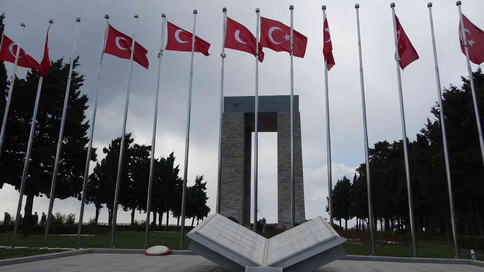 18 Mart Şehitleri Anma Günü ve Çanakkale Deniz Zaferi’nin 107’nci yıl dönümü kapsamında, Tarihi Gelibolu Yarımadası’ndaki Şehitler Abidesi’nde ...