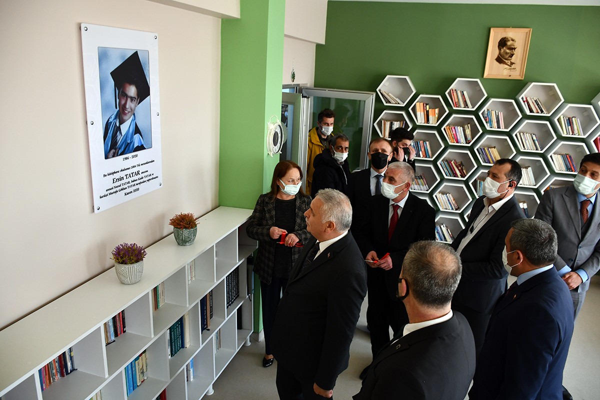 Çorlu’da eğitim-öğretim veren kurumlar arasında yer alan Mehmet Akif Ersoy Anadolu Lisesi’nde kurulan kütüphanenin açılışı yapıldı. Tekirdağ ...