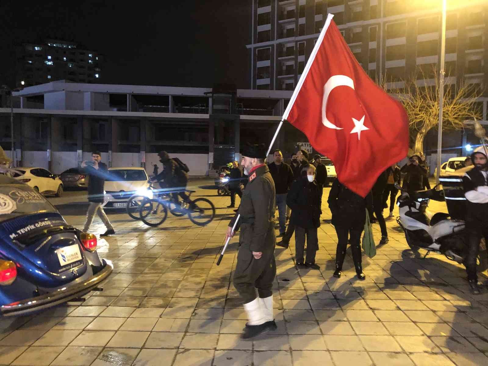 Çanakkale’de 57. Alay Şehitliğinde gazi olan ve 1986 yılında hayatını kaybeden dedesi için 4. kez farkındalık yürüyüşü gerçekleştirecek Tokat 15 ...