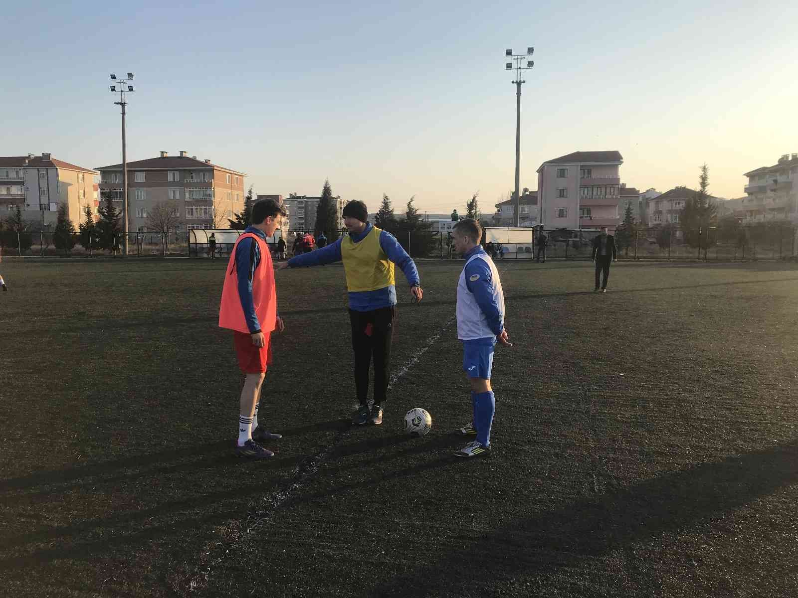 Rusya’nın, Ukrayna’ya başlattığı harekat nedeniyle Türkiye’de mahsur kalan ve Tekirdağ’ın Muratlı ilçesinde barındırılan Ukrayna İşitme Engelli ...