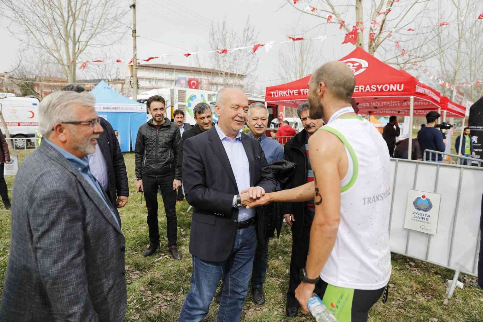 Türkiye Triatlon Federasyonu tarafından 2022 yarış takvimine alınan 2. Dursunbey Kros Duatlonu Türkiye Şampiyonası 20 Mart Pazar günü Saz ...