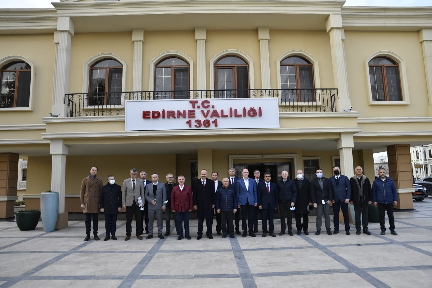 Türkiye’de üretilen ayçiçeğinin yüzde 15’ini karşılayan en çok ayçiçeği üretiminin yapıldığı ikinci il Edirne’de ayçiçeği üretiminin ...