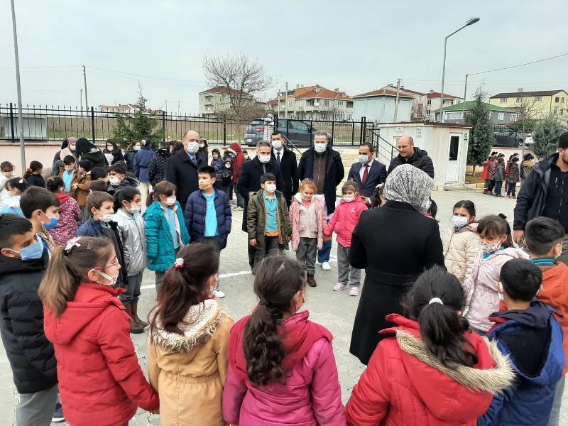 Tekirdağ’ın Ergene ilçesinde ’Deprem Anı ve Tahliye Tatbikatı’ yapıldı. 2022 Tatbikat Yılı ve Deprem Haftası kapsamında Türkiye’de 81 ilde eş ...