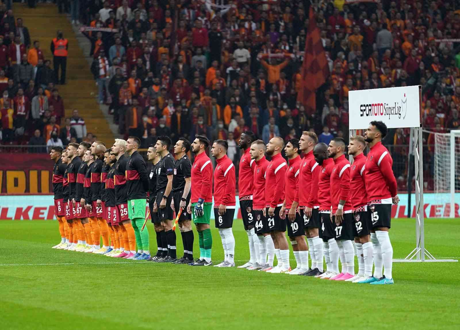 Galatasaray, Spor Toto Süper Lig’in 30. haftasında deplasmanda oynayacağı Gaziantep FK ile ligde 5 kez karşı karşıya geldi. Bu maçlarda sarı ...