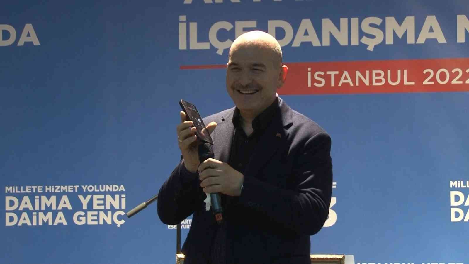 İçişleri Bakanı Süleyman Soylu, AK Parti Esenyurt İlçe Başkanlığı’nda düzenlenen İlçe Danışma Meclisi programına katıldı. Gündeme dair ...