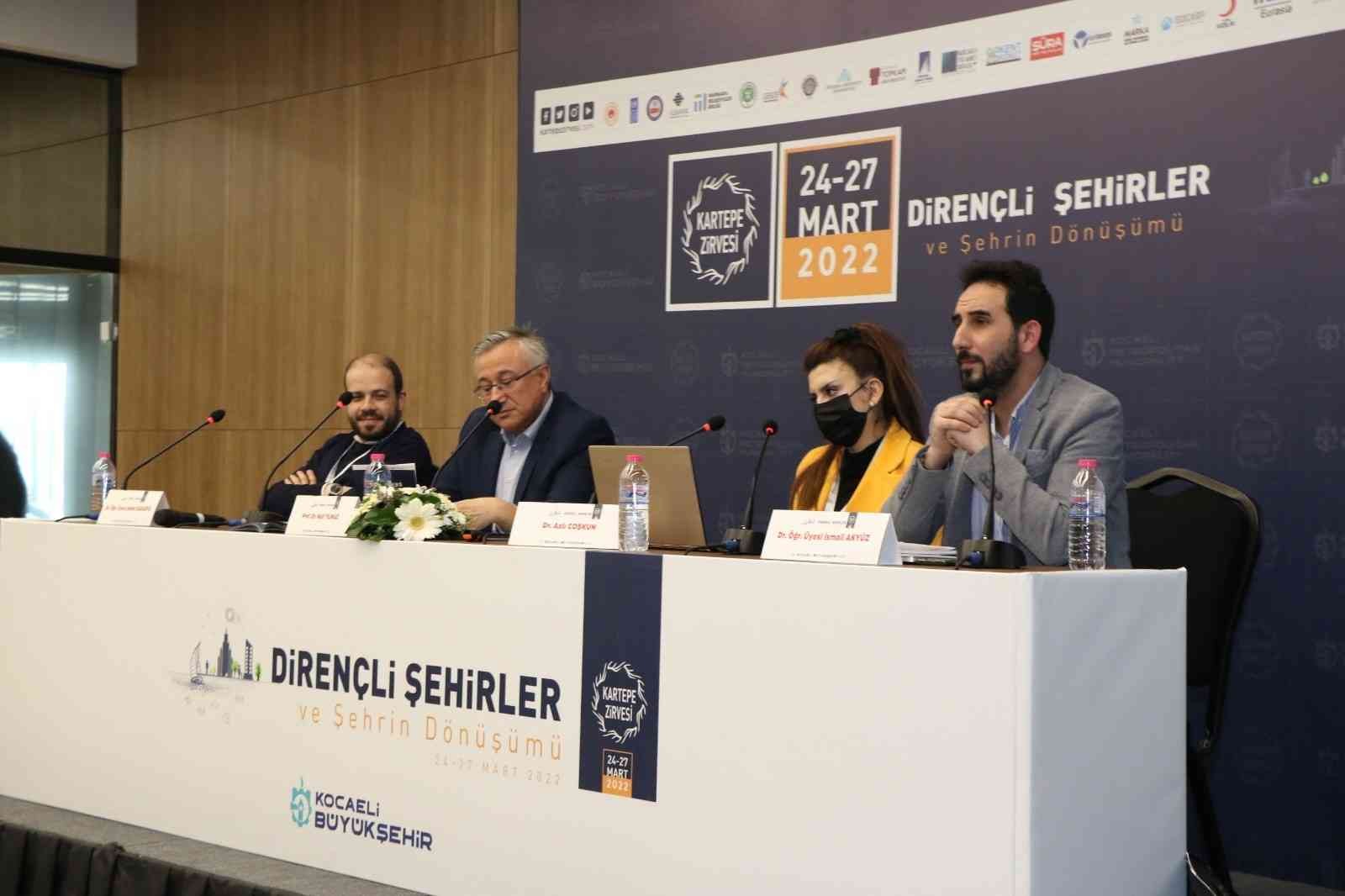 Tüm ülkeleri ilgilendiren ve binlerce insanı mağdur eden göç konusu, Kartepe Zirvesi’nde ele alındı. Pandemi sebebiyle İstanbul’un ilk kez göç ...