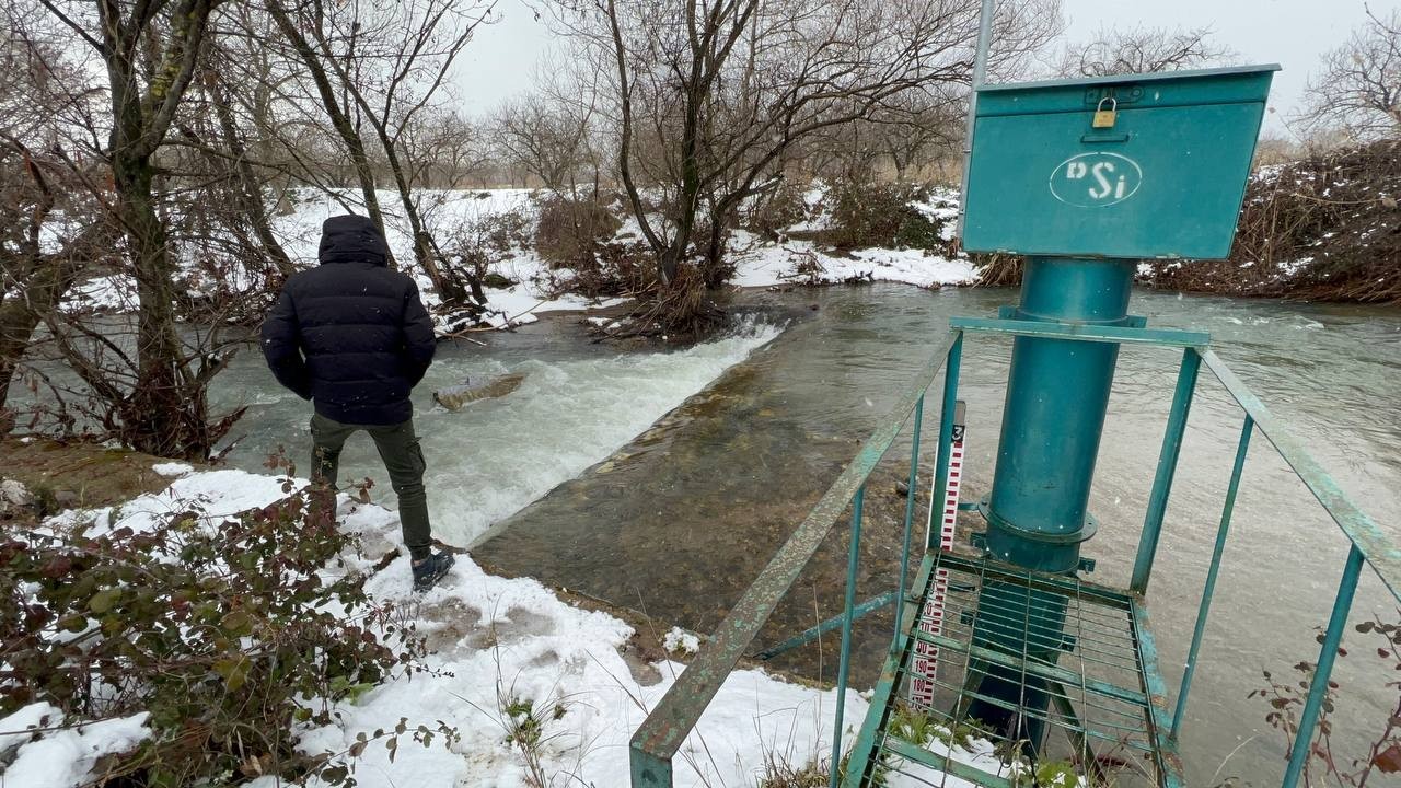 Bursa’nın İznik ilçesinde bulunan Türkiye’nin en büyük beşinci gölü olan İznik Gölü kar yağışlarından sonra dolmaya başladı. Tarihi bazilika ...