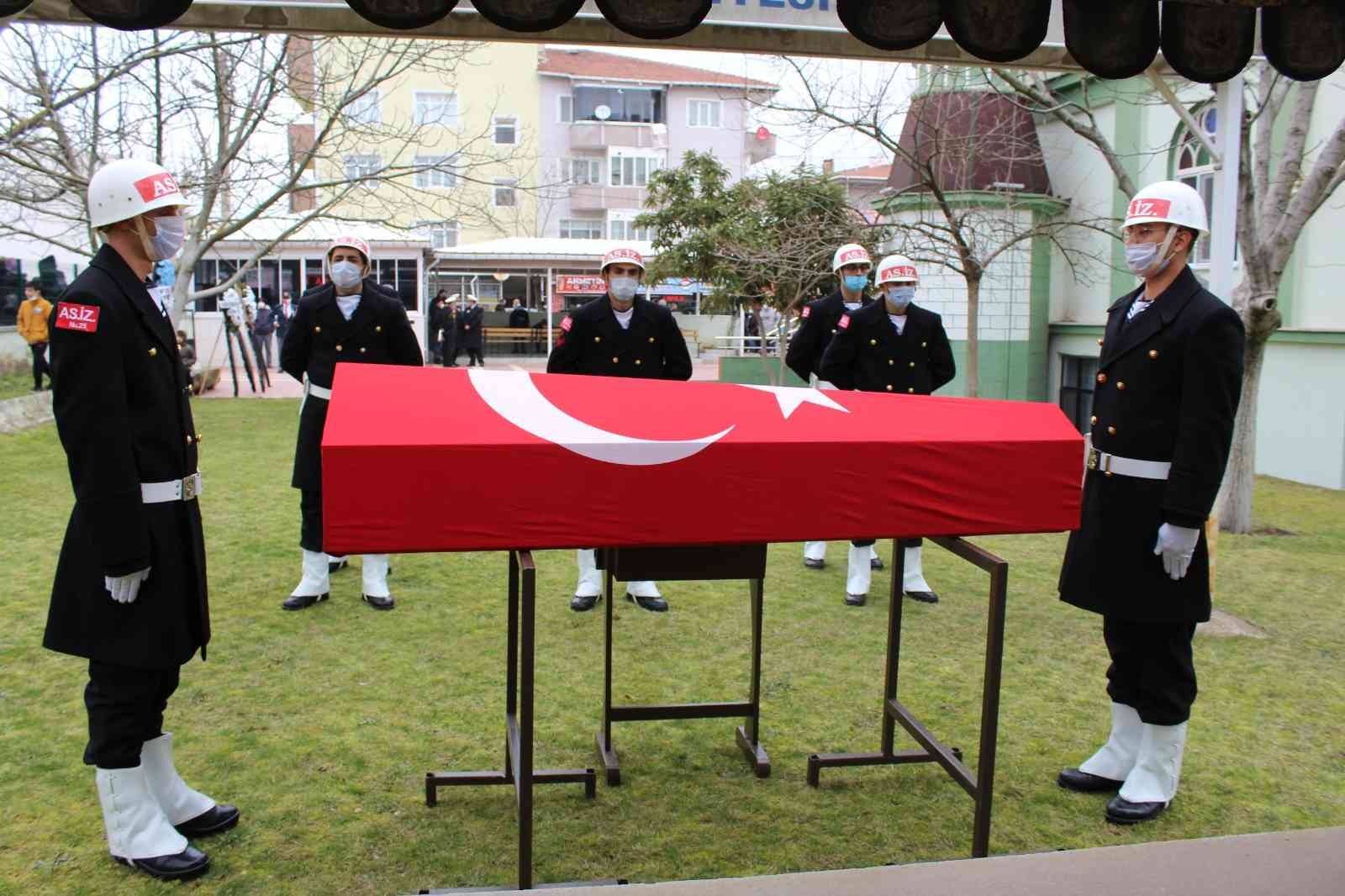 Çanakkale’nin Çan ilçesinde, evinde geçirdiği kalp krizi sonucu hayatını kaybeden Kıbrıs gazisi P. Çavuş Ali Rıza Aydın, son yolculuğuna ...