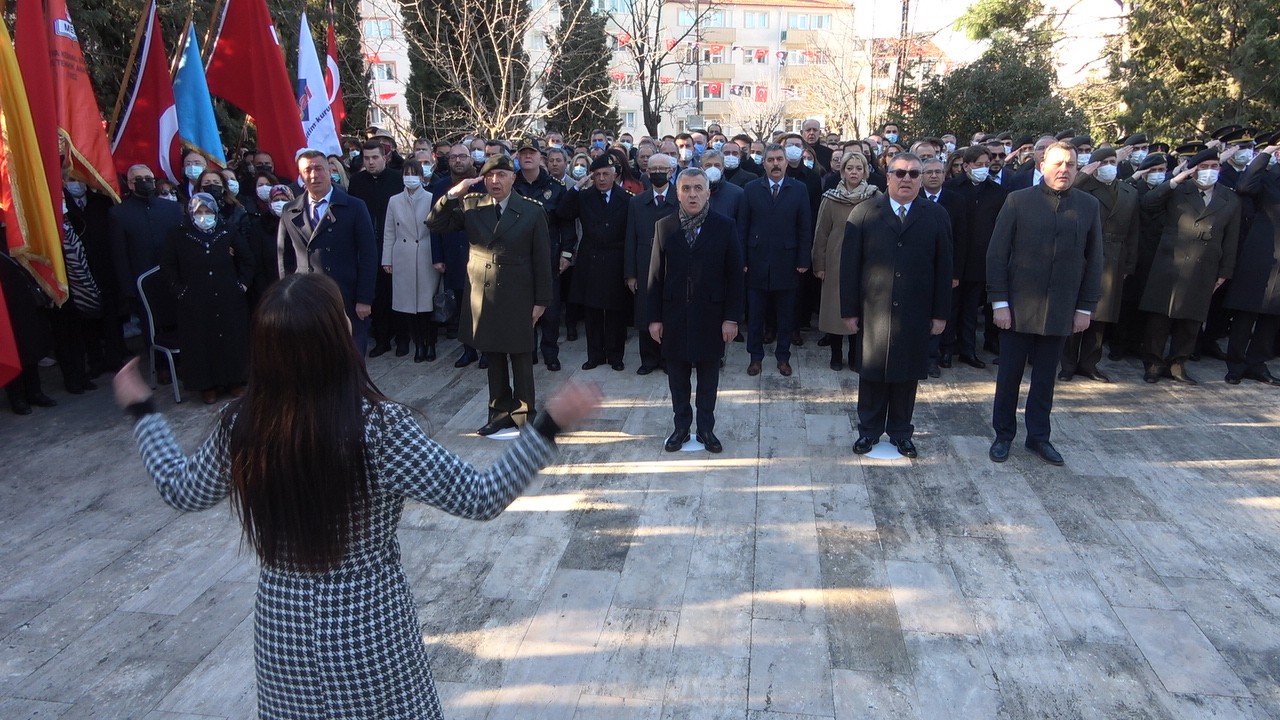 Kırklareli’nde 18 Mart Şehitleri Anma Günü ve Çanakkale Deniz Zaferi’nin 107. yıldönümü nedeniyle tören düzenlendi. Kırklareli Şehitliği’ndeki ...