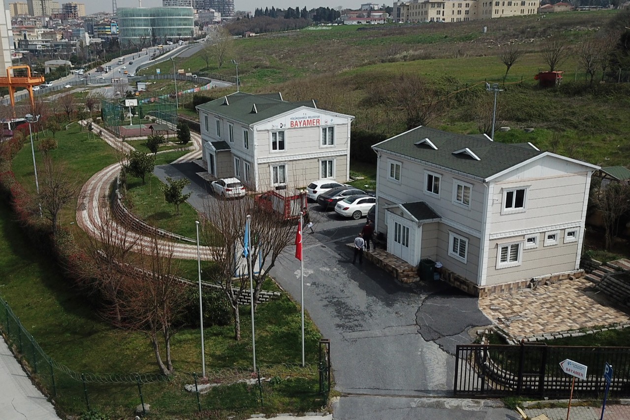 Küçükçekmece Belediyesi Kadın Aile Hizmetleri Müdürlüğü bünyesinde faaliyet gösteren ‘Aile Danışmanlık ve Eğitim Merkezi’ ile ‘Bağımlılıkla ...