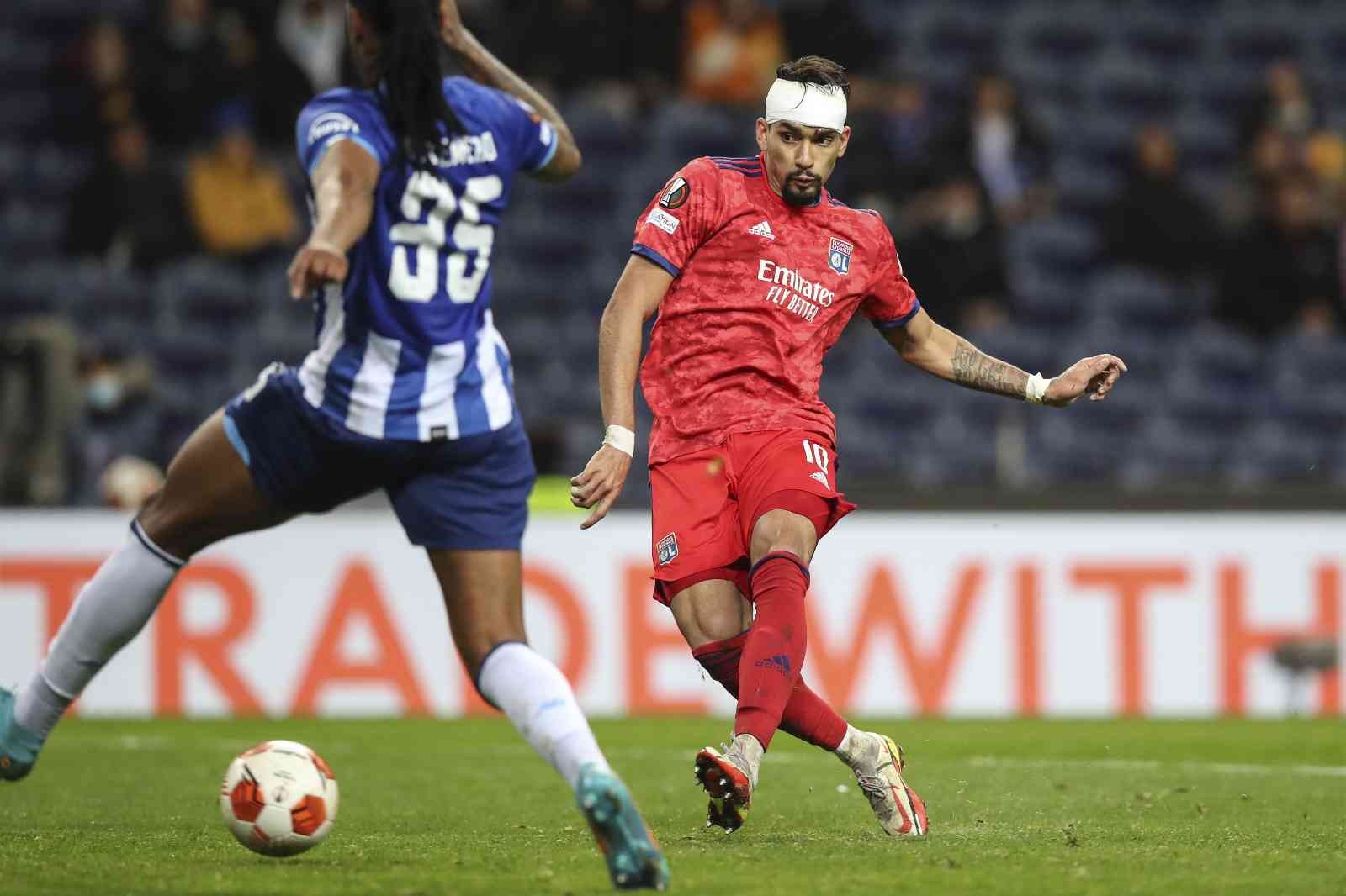 UEFA Avrupa Ligi Son 16 Turu ilk maçında Fransız ekibi Lyon, deplasmanda Portekiz temsilcisi Porto’yu 1-0 mağlup etti. Gecenin diğer maçında ise ...