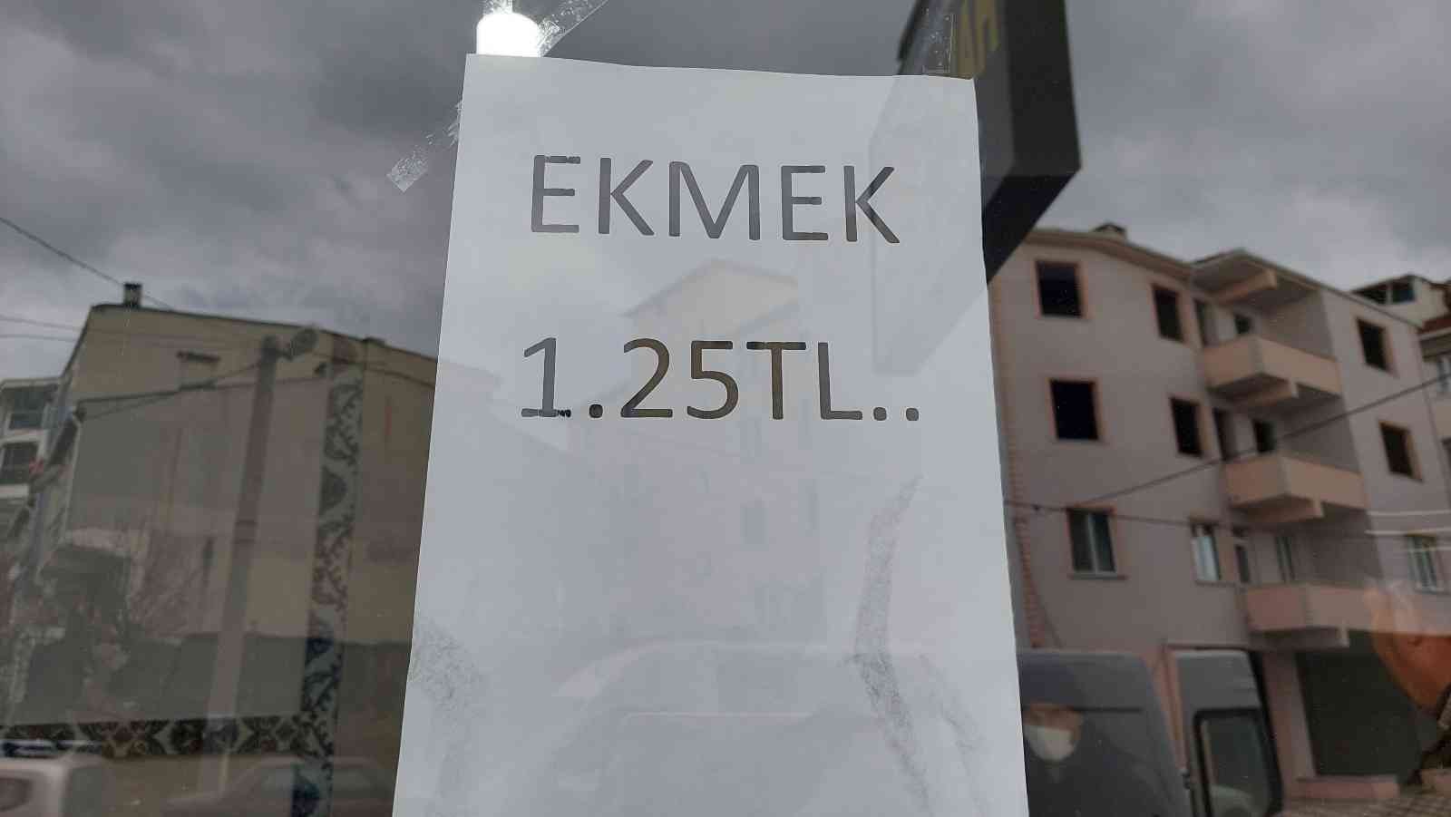 Tekirdağ’ın Süleymanpaşa ilçesinde ekmek fiyatını 1,25 liraya kadar indiren fırın, zincir marketleri dize getirdi. Rekabete geçen zincir ...