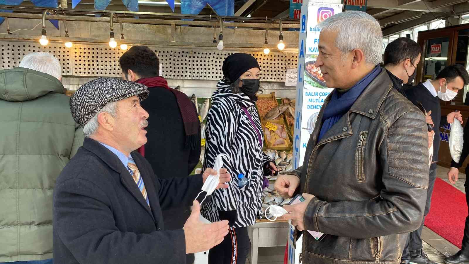 Beylikdüzü’nde bulunan Türkiye Deniz Canlıları Müzesi’ni ziyaret eden AK Parti Kars Milletvekili ve TBMM Tarım ve Köy İşleri Komisyonu Başkanı ...