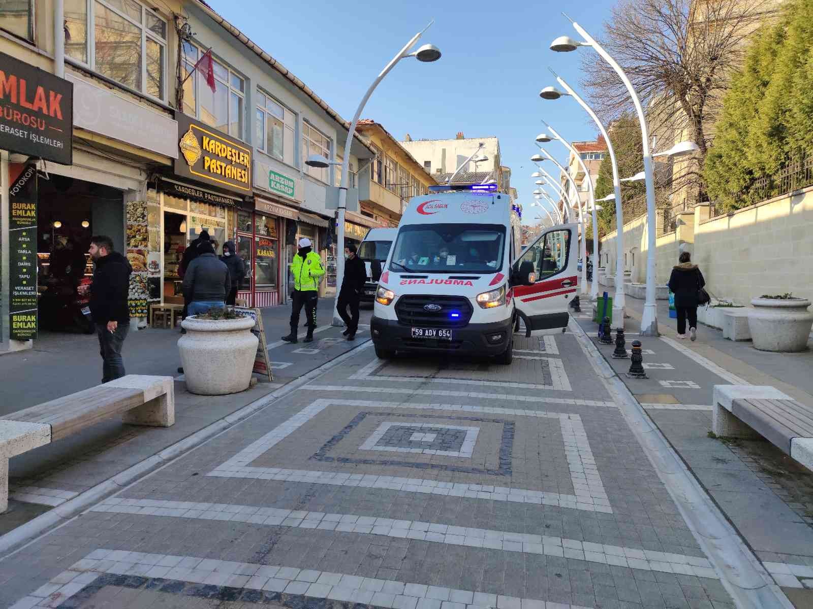 Tekirdağ’ın Malkara ilçesinde tek başına kaldığı 10 metrekarelik metruk bir dükkânda yaşama tutunmak için mücadele veren 61 yaşındaki Tahir Kif ...