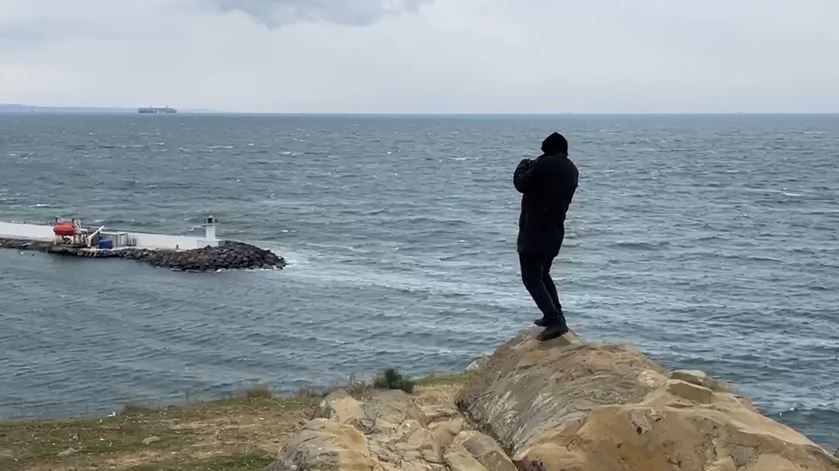 Marmara Denizinde etkili poyraz fırtınası sebebiyle çok sayıda gemi Tekirdağ kıyılarına demirledi. Zaman zaman etkisini artıran poyraz fırtınası ...