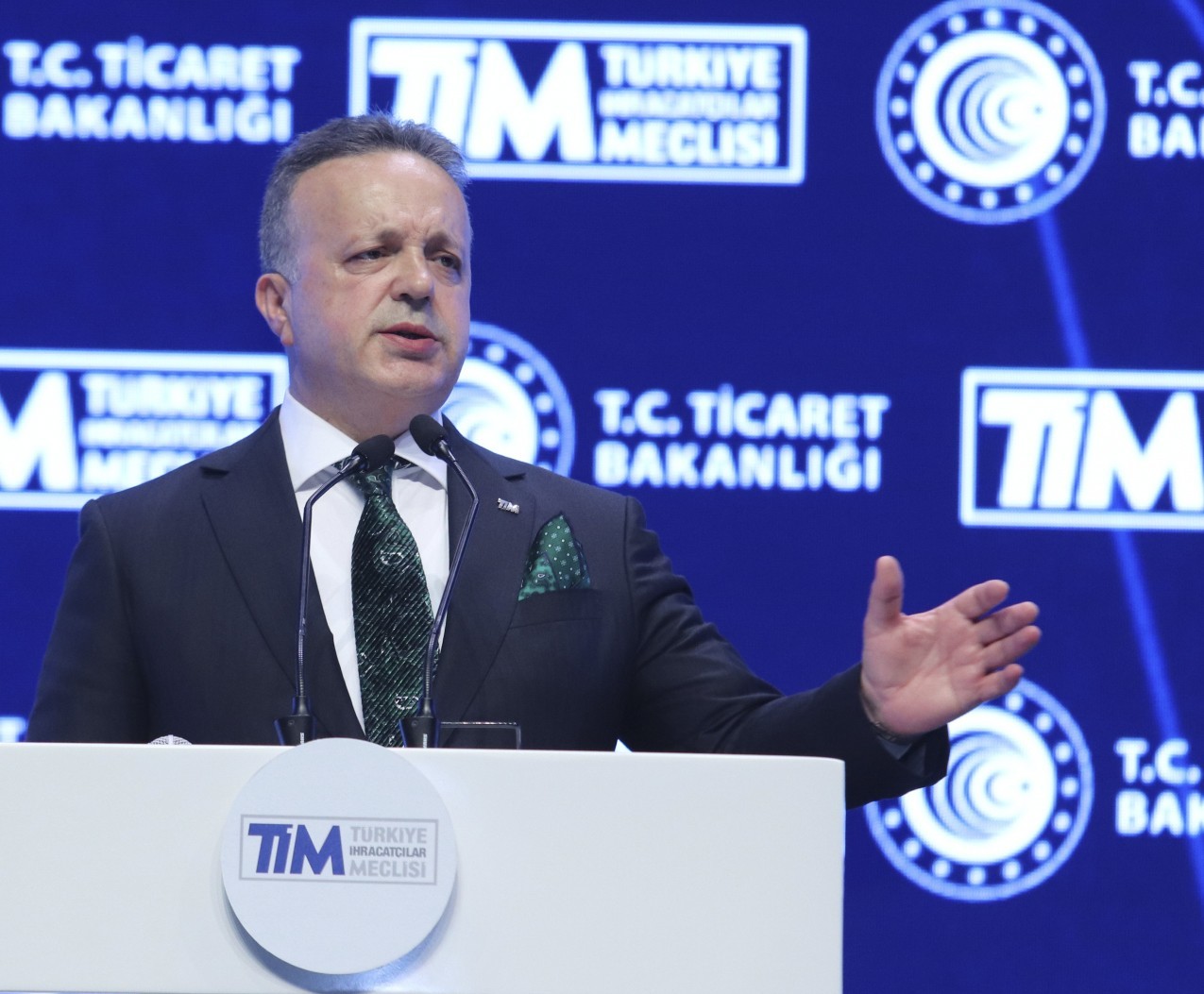 Türkiye İhracatçılar Meclisi (TİM), Türkiye ile ABD arasındaki 100 milyar dolarlık ticaret hacmi hedefi doğrultusunda, Türkiye Cumhuriyeti ...